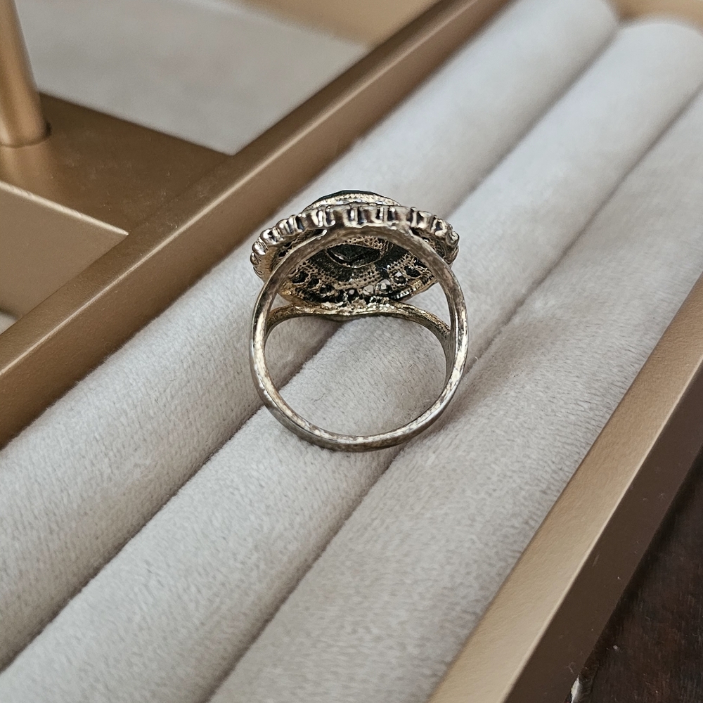 Ring - Picture 8 of 8